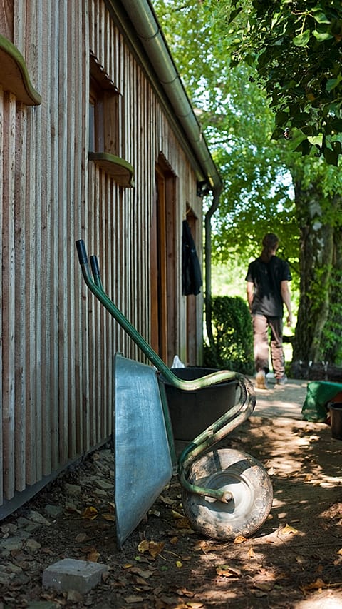 wheelbarrow