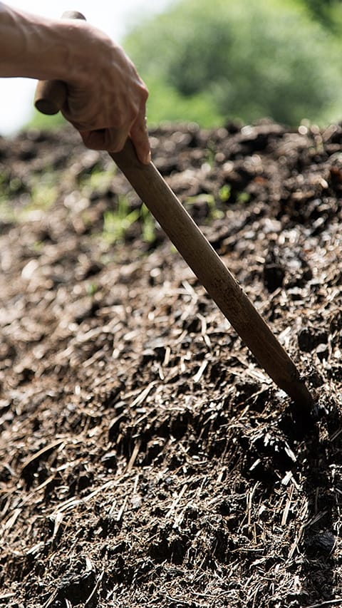 spading compost
