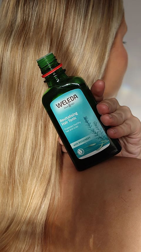 hair tonic application