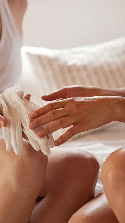 Cotton gloves
